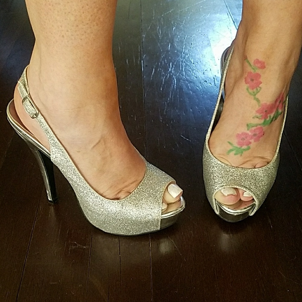 Michaelangelo Silver Glitter Heels - image 2